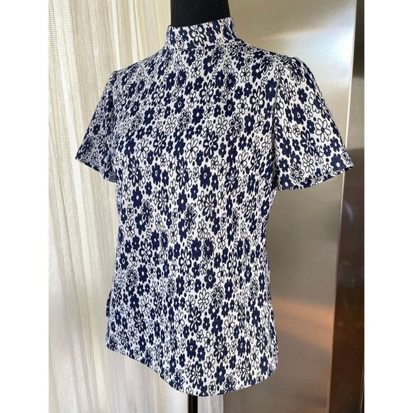 Vintage 70s top, crazy daisies, navy blue short sleeves shirt - Picture 1 of 9